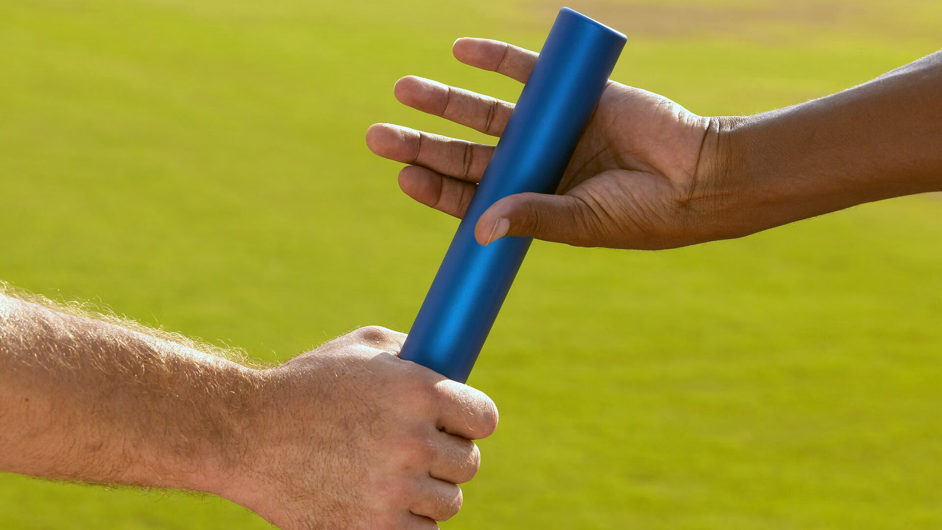 拉恩：凭借速度和爆发力，他在全黑队反击战术中总能制造奇迹，拉恩vs费雷拉