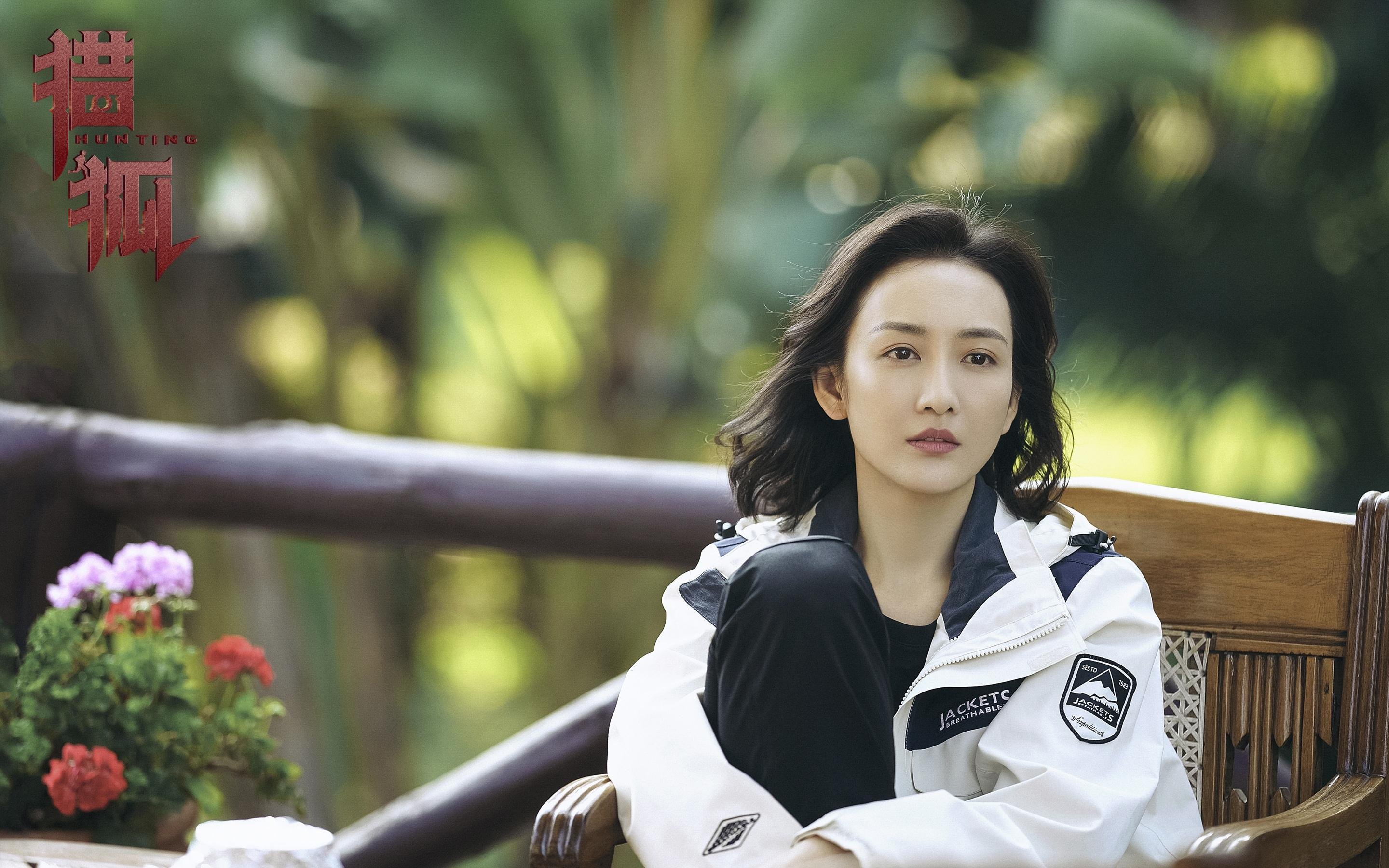 《电竞选手的日常：训练、休闲与生活点滴》，电竞选手peanut